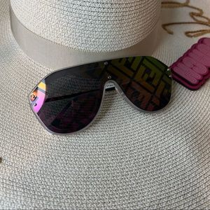 Fendi Large Gray Signature Sunglasses, Reflective Lenses, “FFM0039/G/S”, NWT!
